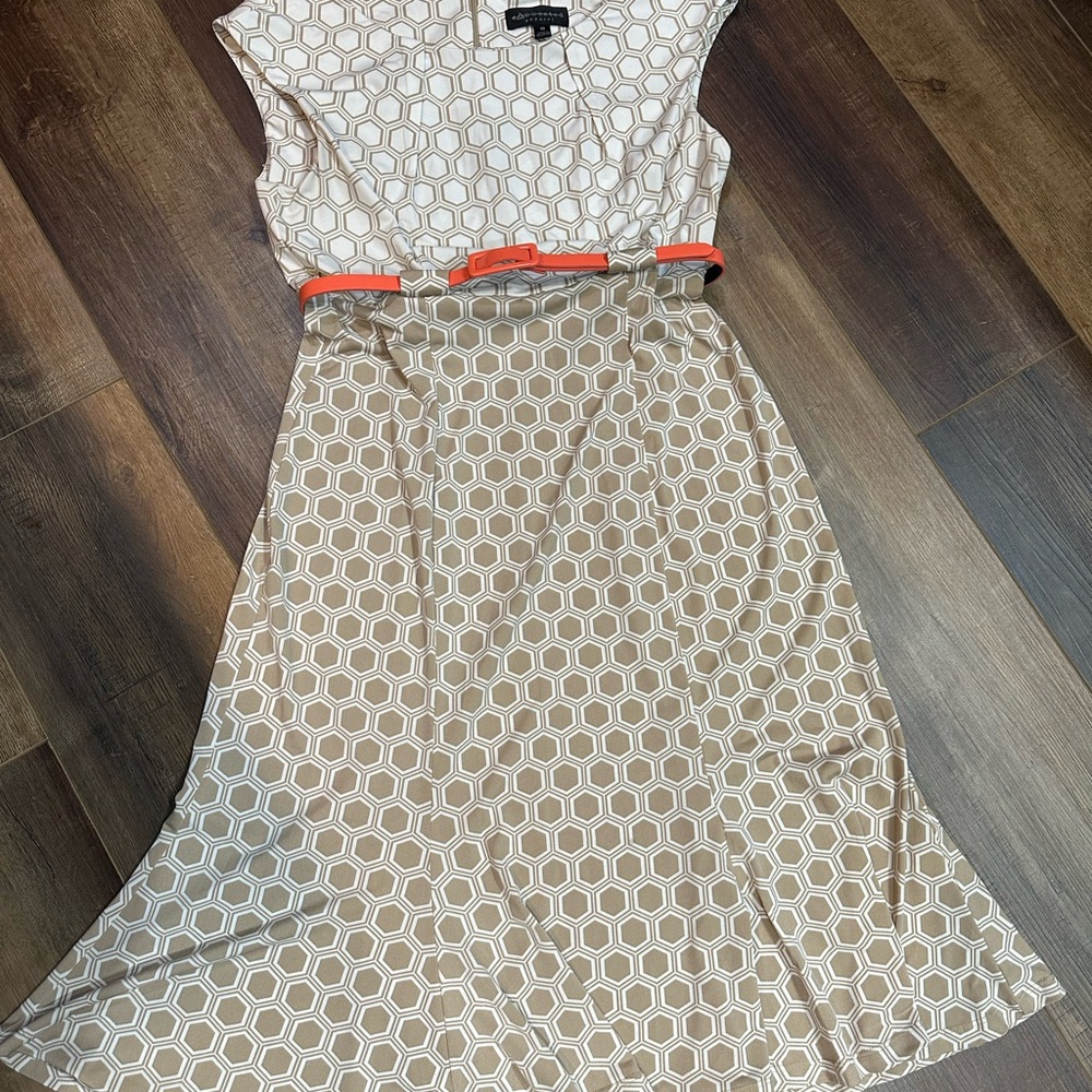Connected Apparel Tan and White Geometric Dress